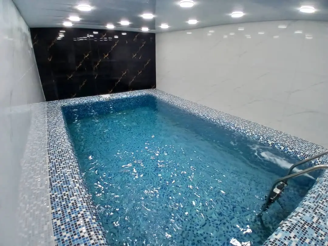 کلبه دوخوابه استخردار آبگرم افرا 1