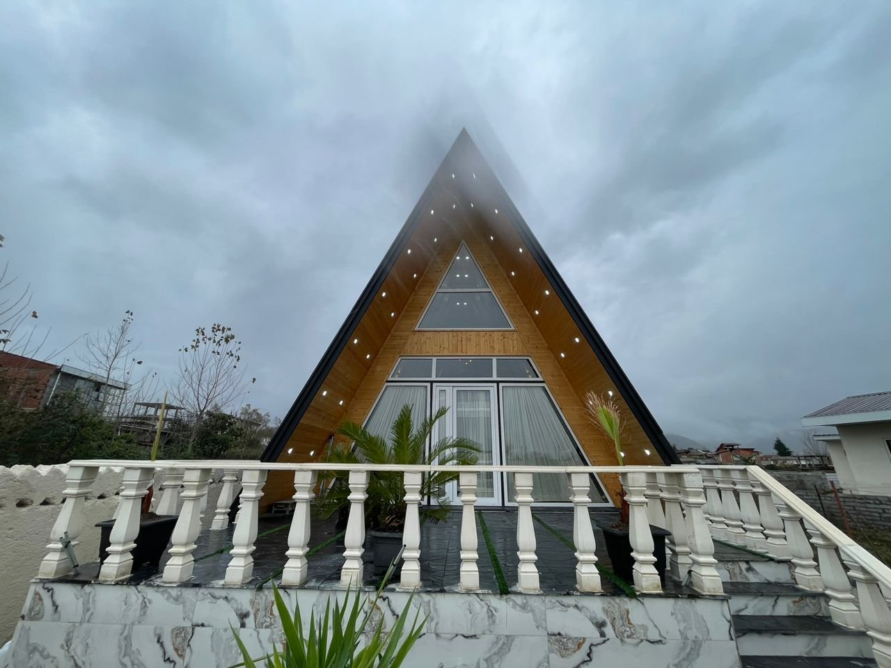 کلبه دوخوابه تمشک