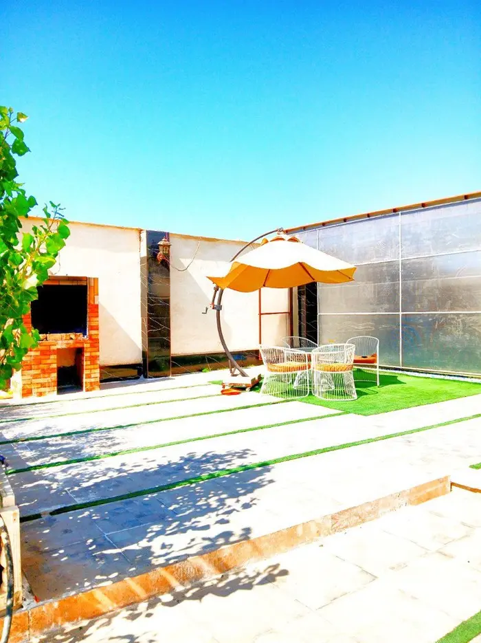 ویلا دوخوابه استخردار آبگرم کامرانیه 1