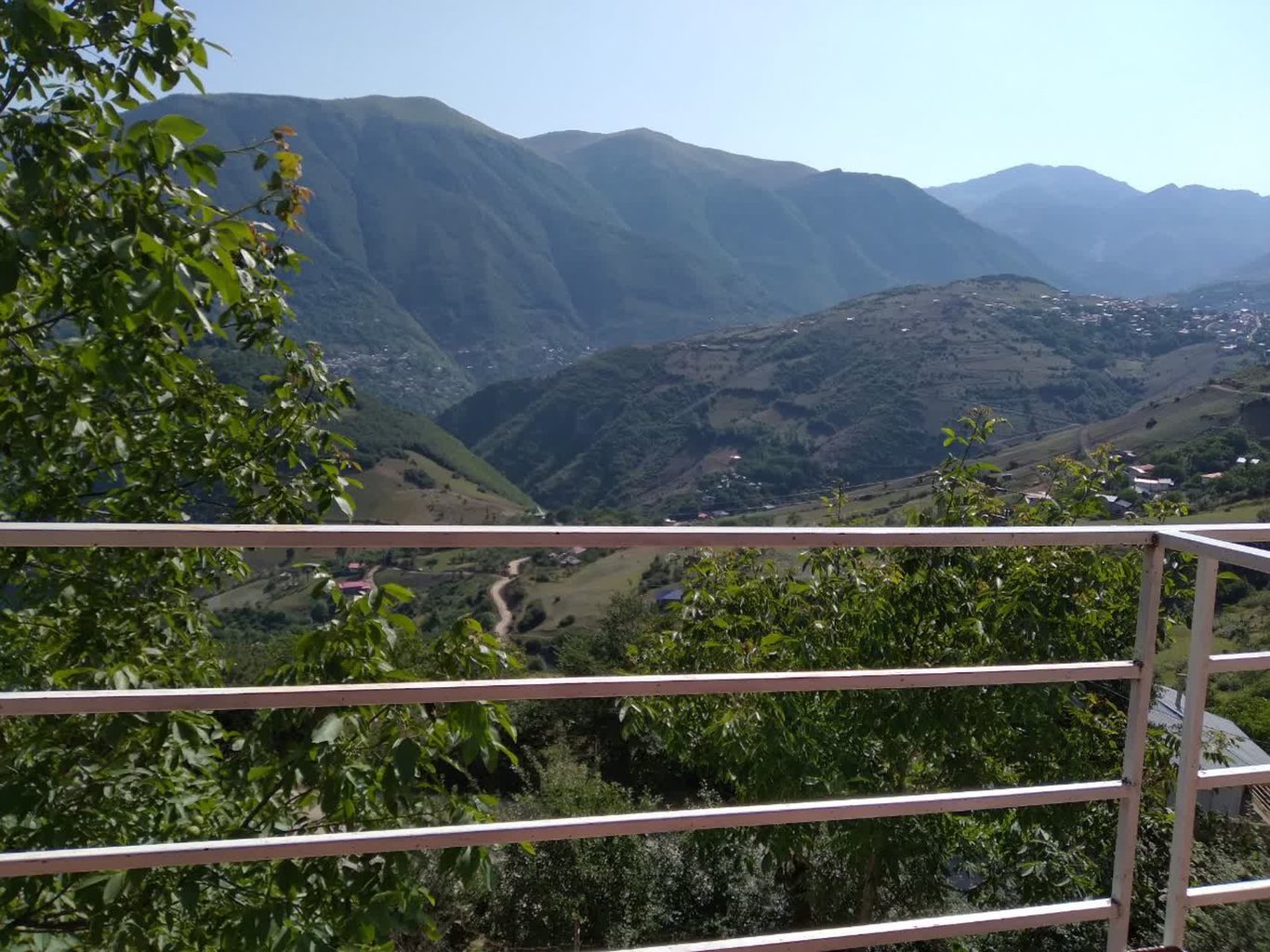 ویلا یک خوابه جنگلی امیری فر