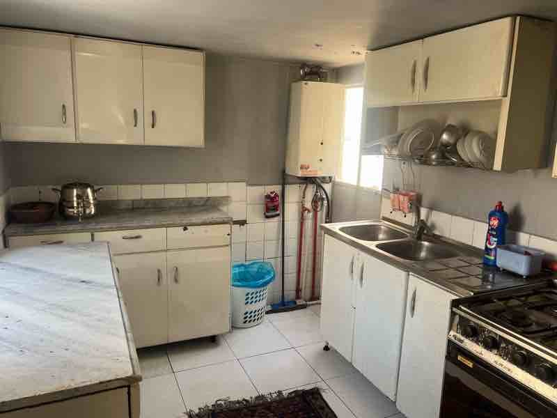 آپارتمان دوخوابه پرچم میدان توحید