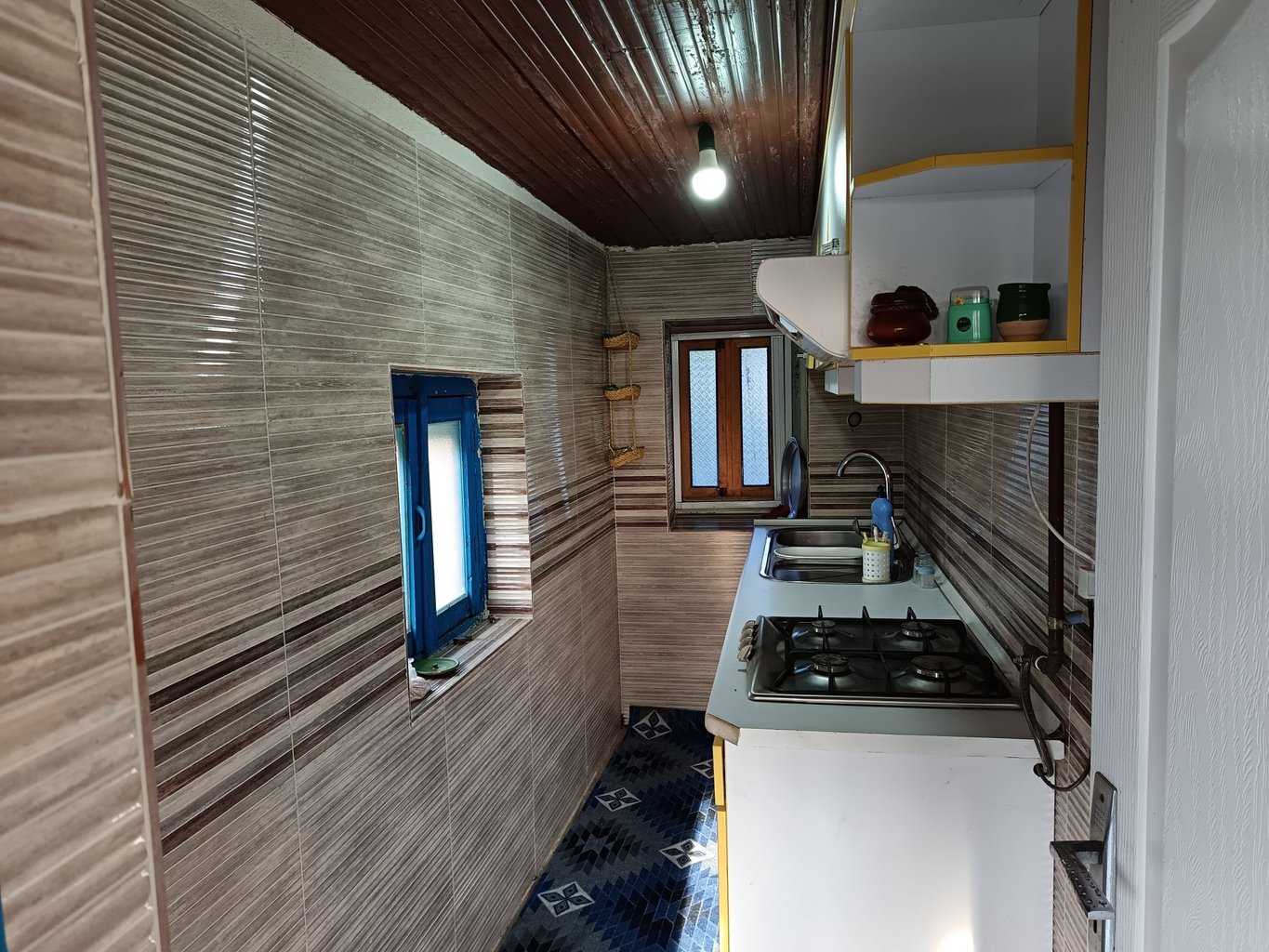 ویلا دوخوابه گیله خانه آبی