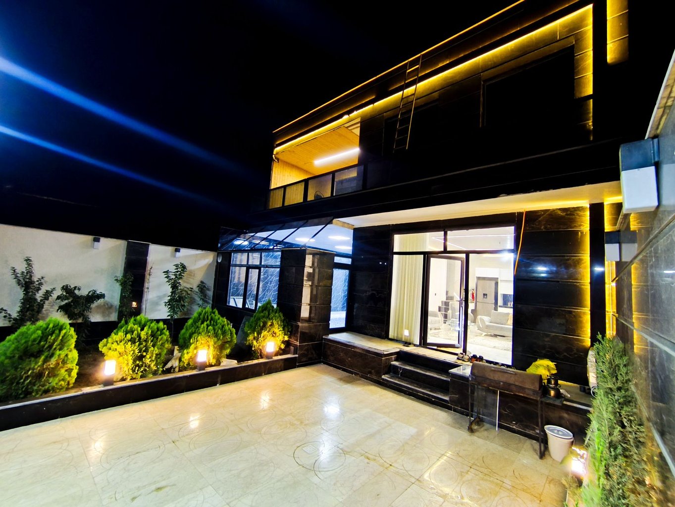 دوخوابه استخردار آبگرم نیل 1