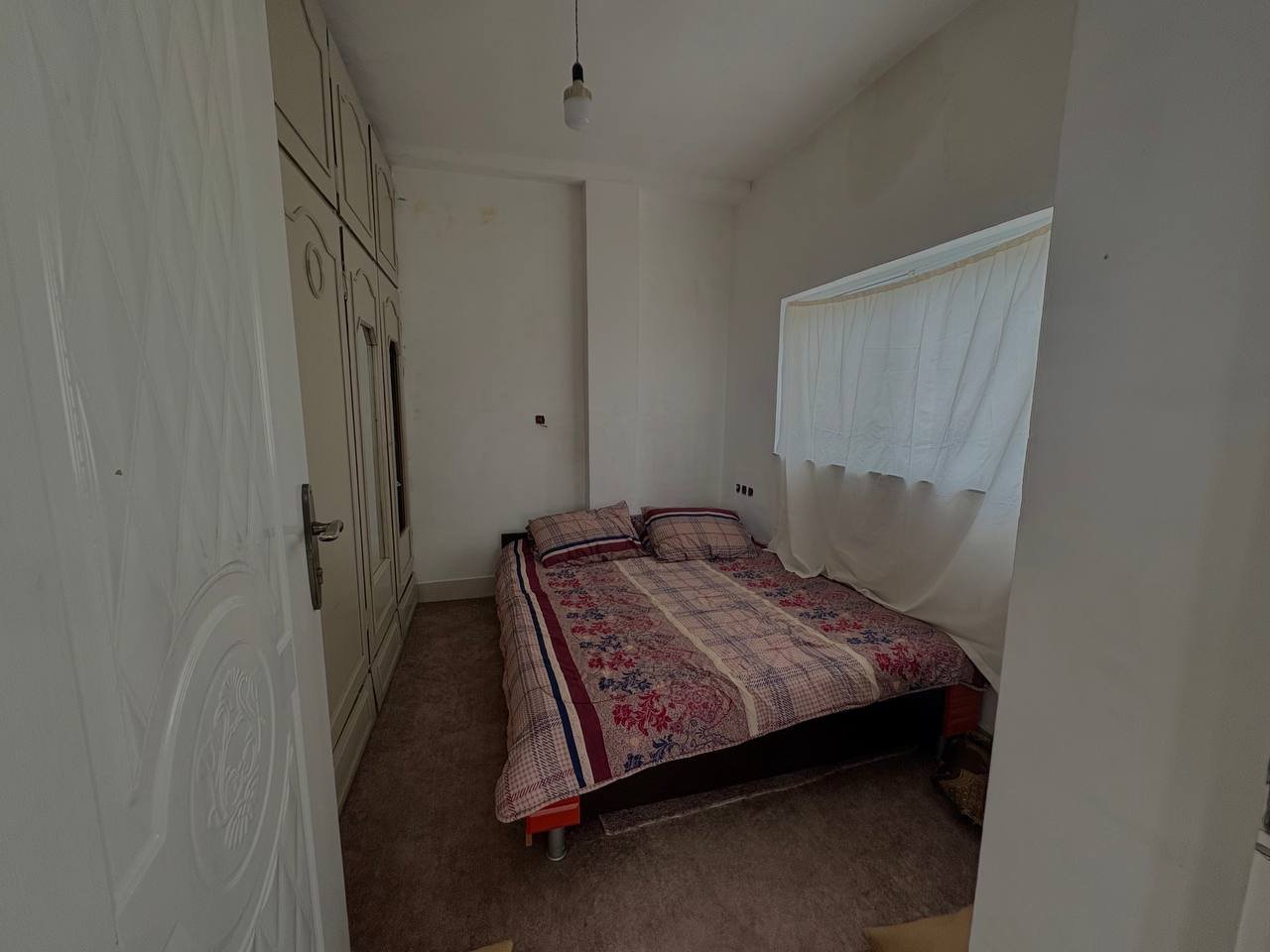 یک خوابه ایران بانو