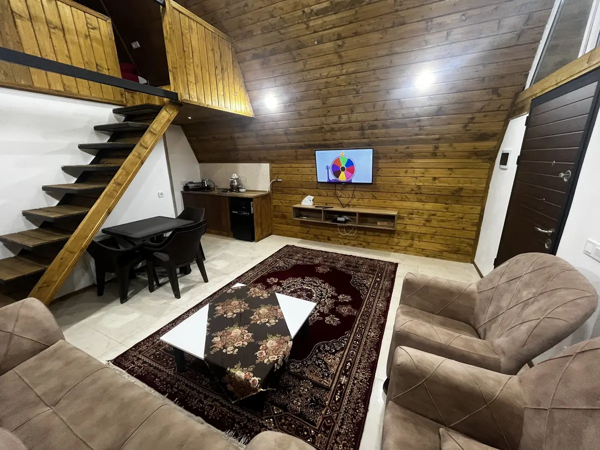 کلبه دوخوابه سوئیسی نویان