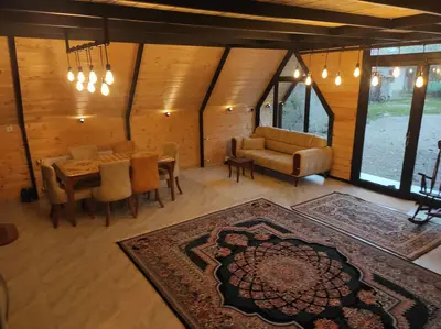 کلبه یک خوابه سوئیسی فرخان