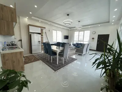 ویلا ویلا  دو خواب چهارباغ - پارسا