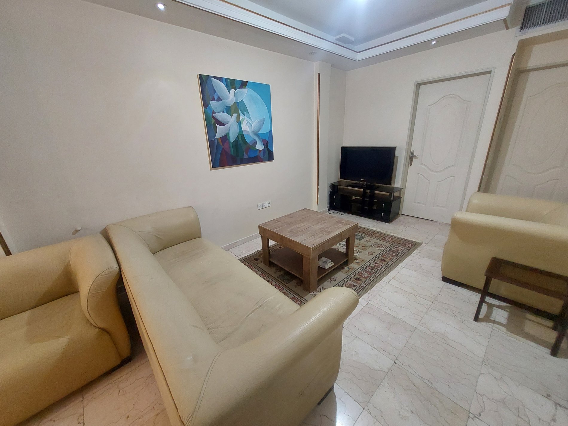 آپارتمان دوخوابه آریان پونک