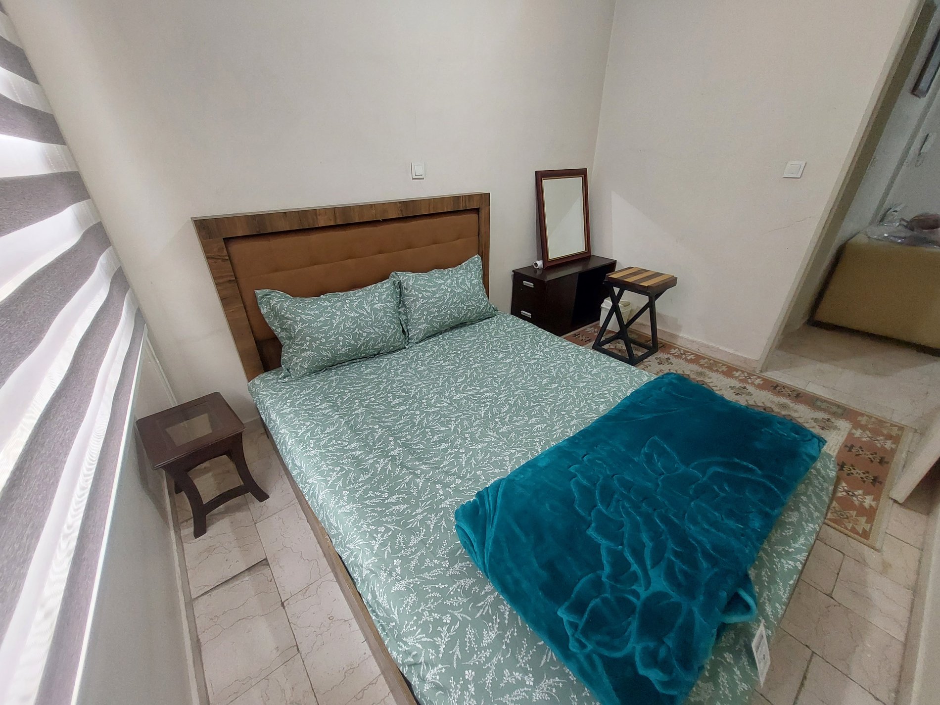 آپارتمان دوخوابه آریان پونک