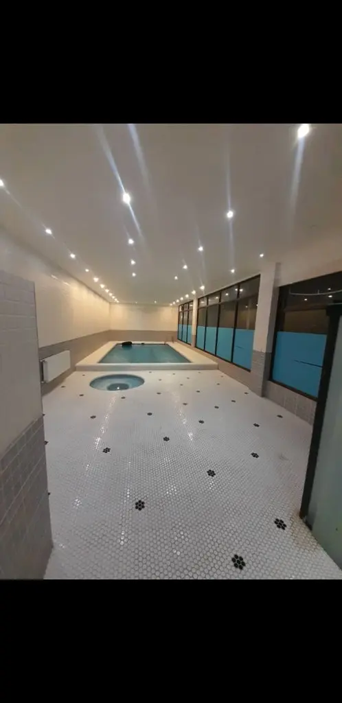 ویلا دوخوابه استخردار آبگرم ممتاز