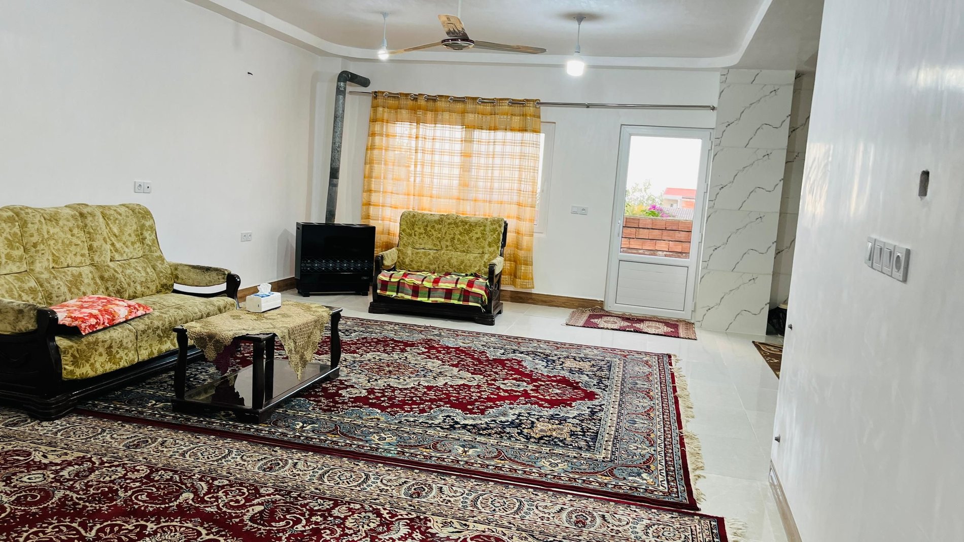 یک خوابه روستایی شموشک