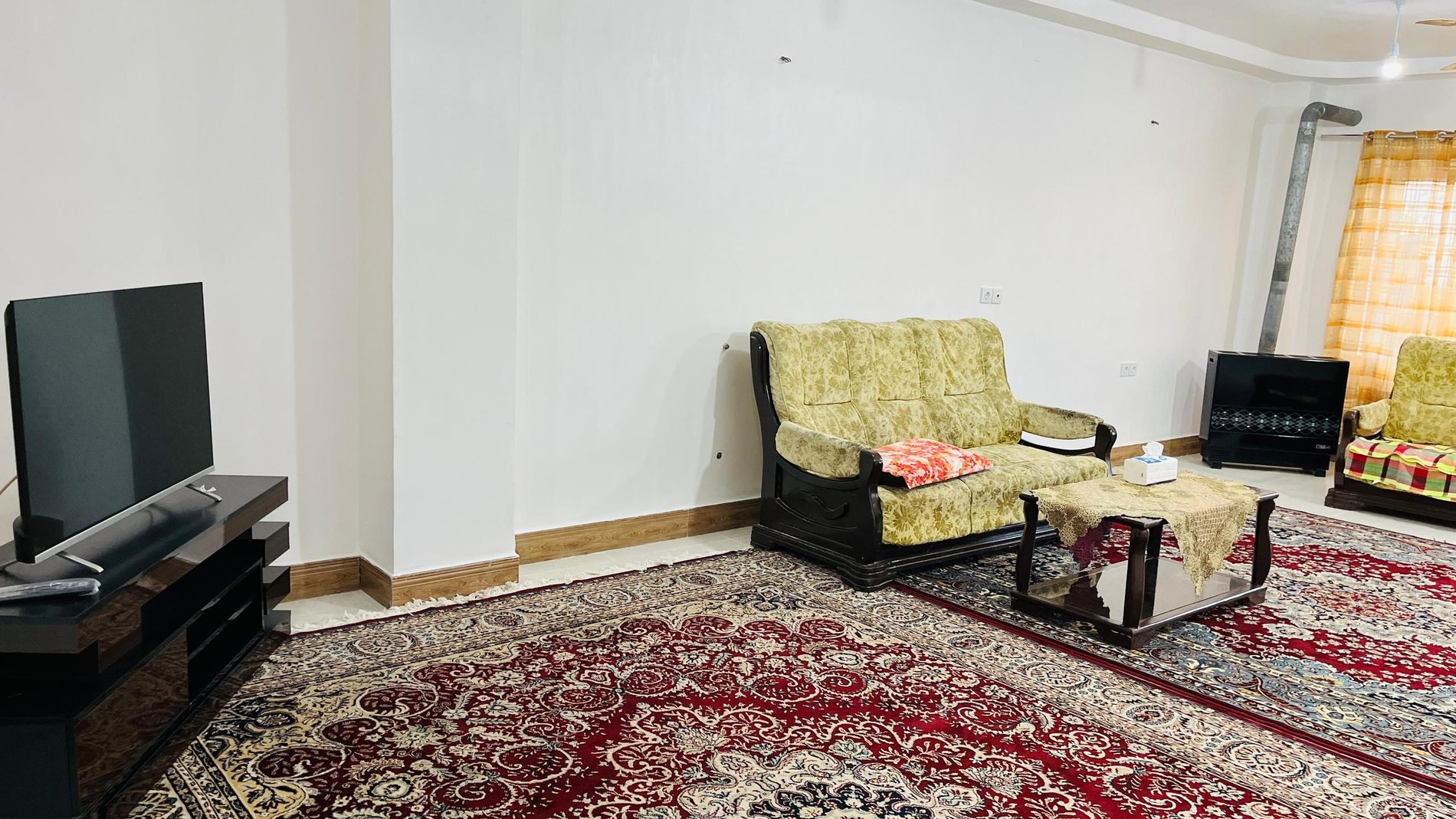 یک خوابه روستایی شموشک