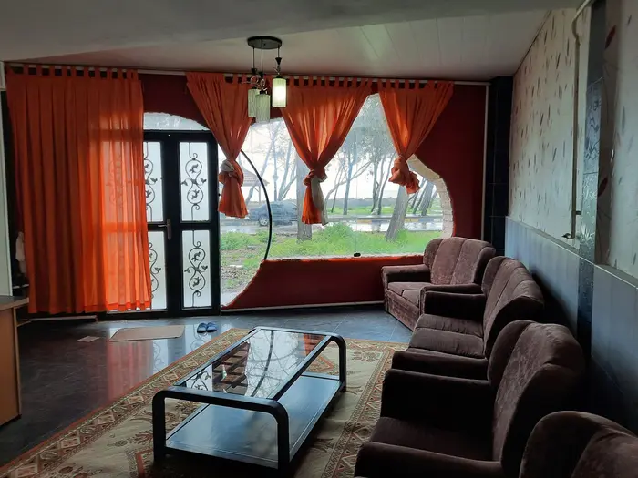 فلت ساحلی آزادی شهرداری