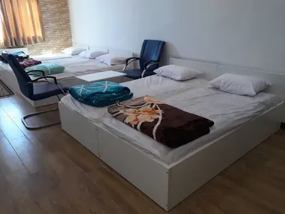 مجتمع اقامتی تاراز - واحد پنج تخته