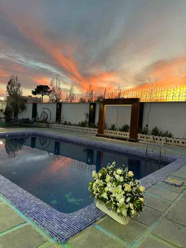 دوخوابه استخردار آبگرم شیخ