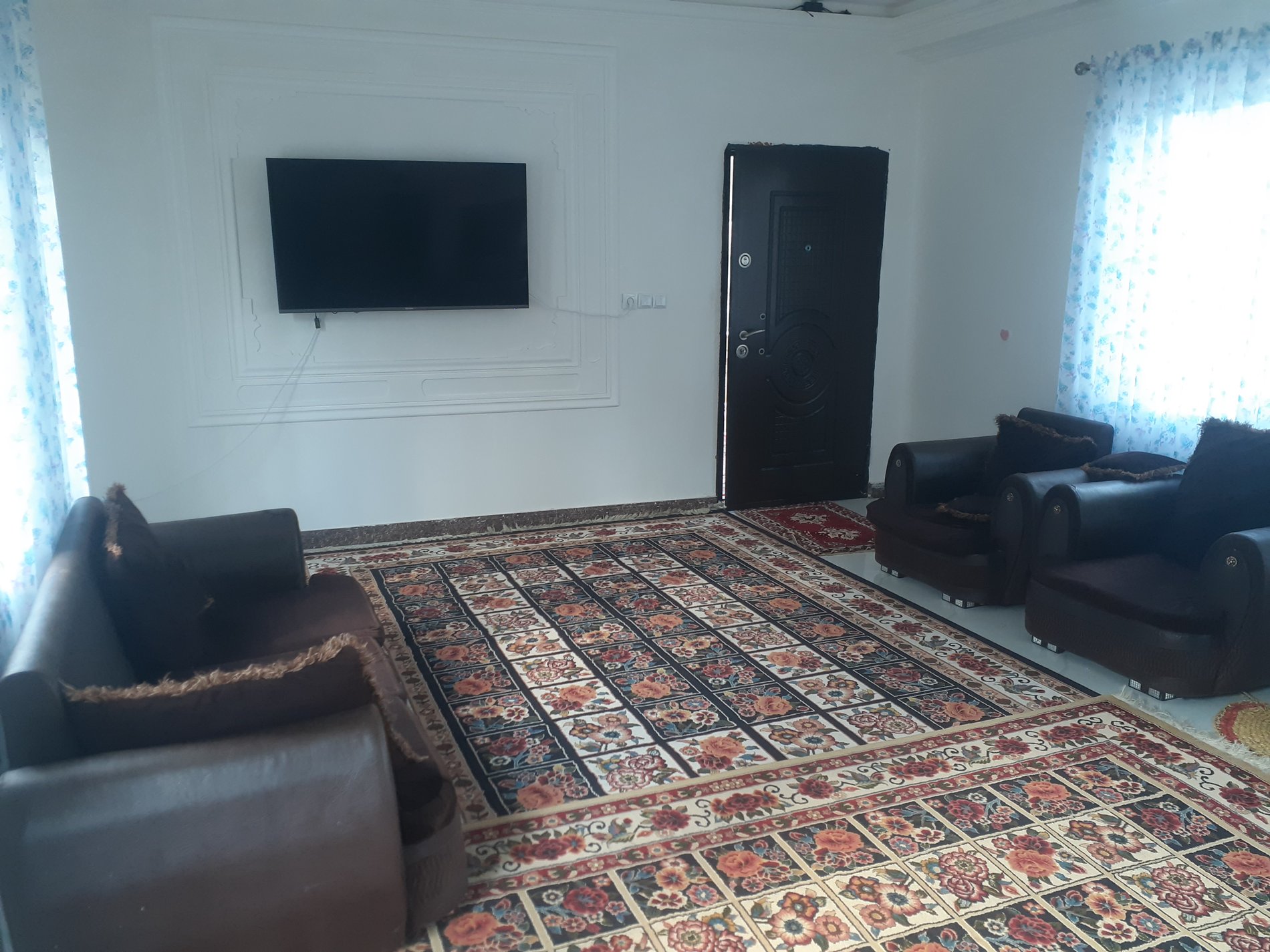 سوئیت فلت بریا