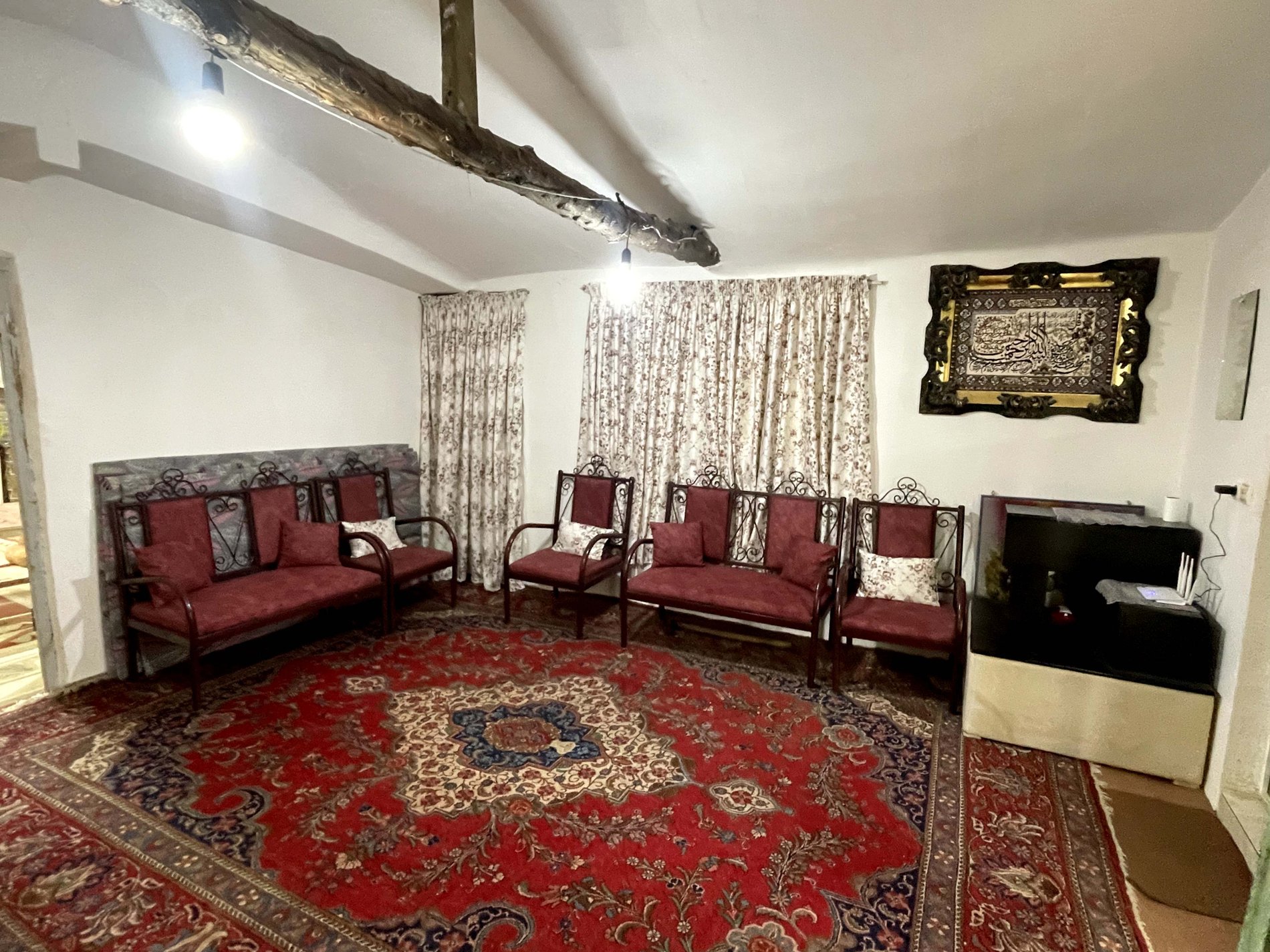کلبه باغی توکا