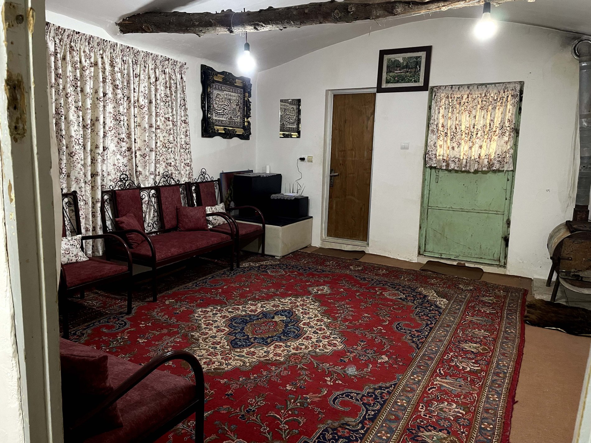 کلبه باغی توکا