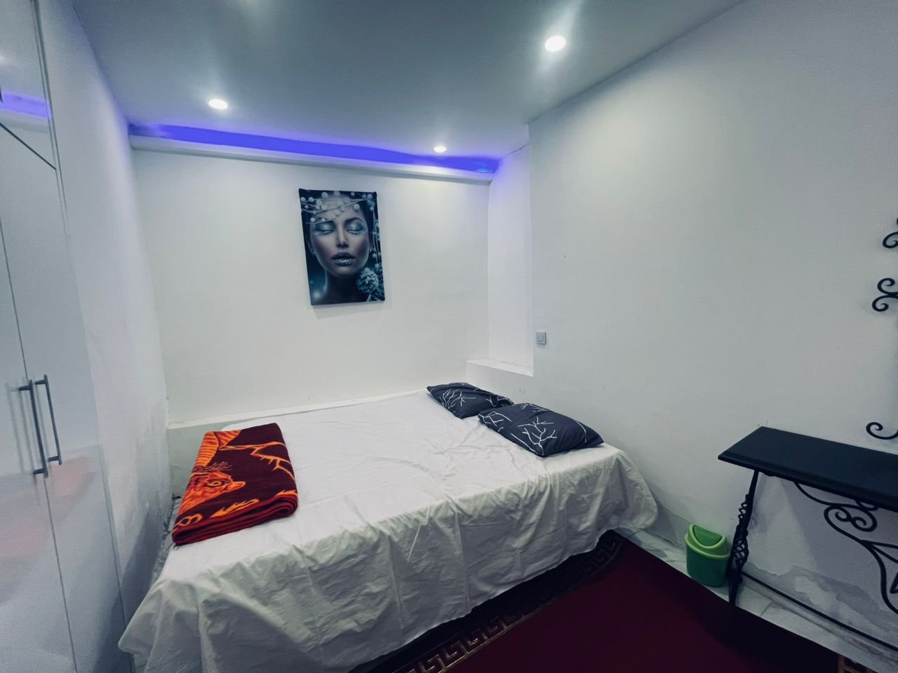 دوخوابه استخردار آبگرم بیدمجنون 3