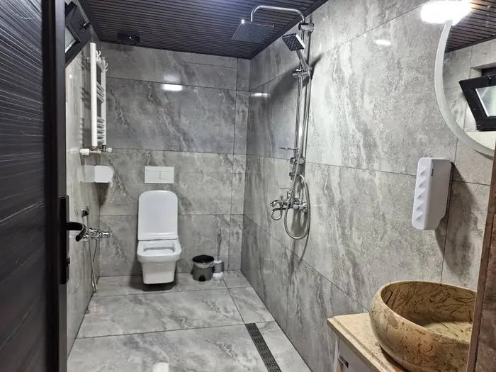 کلبه دوخوابه سوئیسی ضیافت