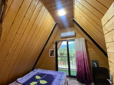 کلبه دوخوابه سوئیسی مهیاس