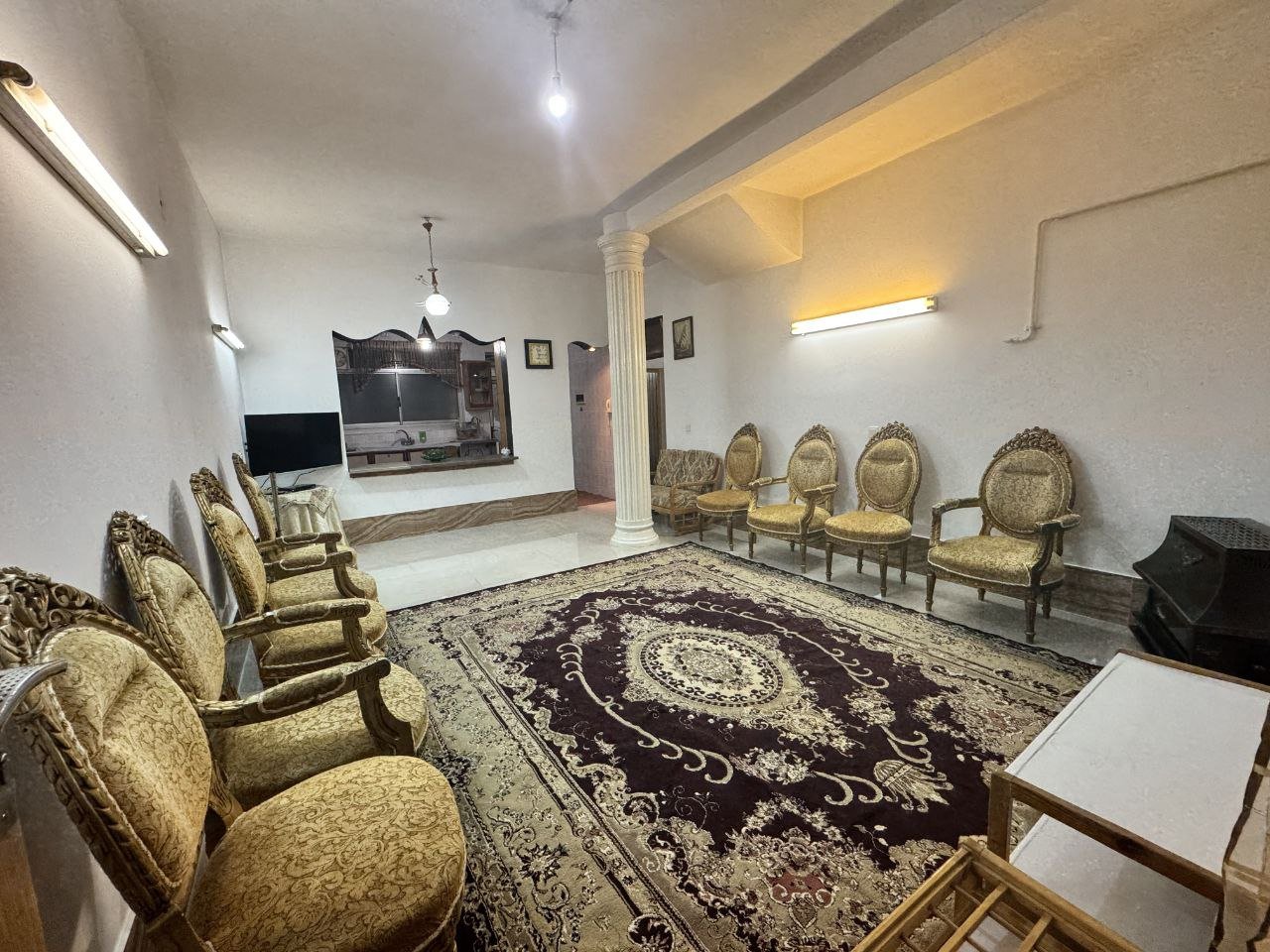 آپارتمان دوخوابه ساحلی سیروس 1