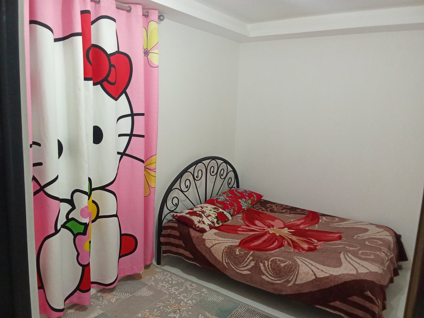 آپارتمان یک خوابه حشمت