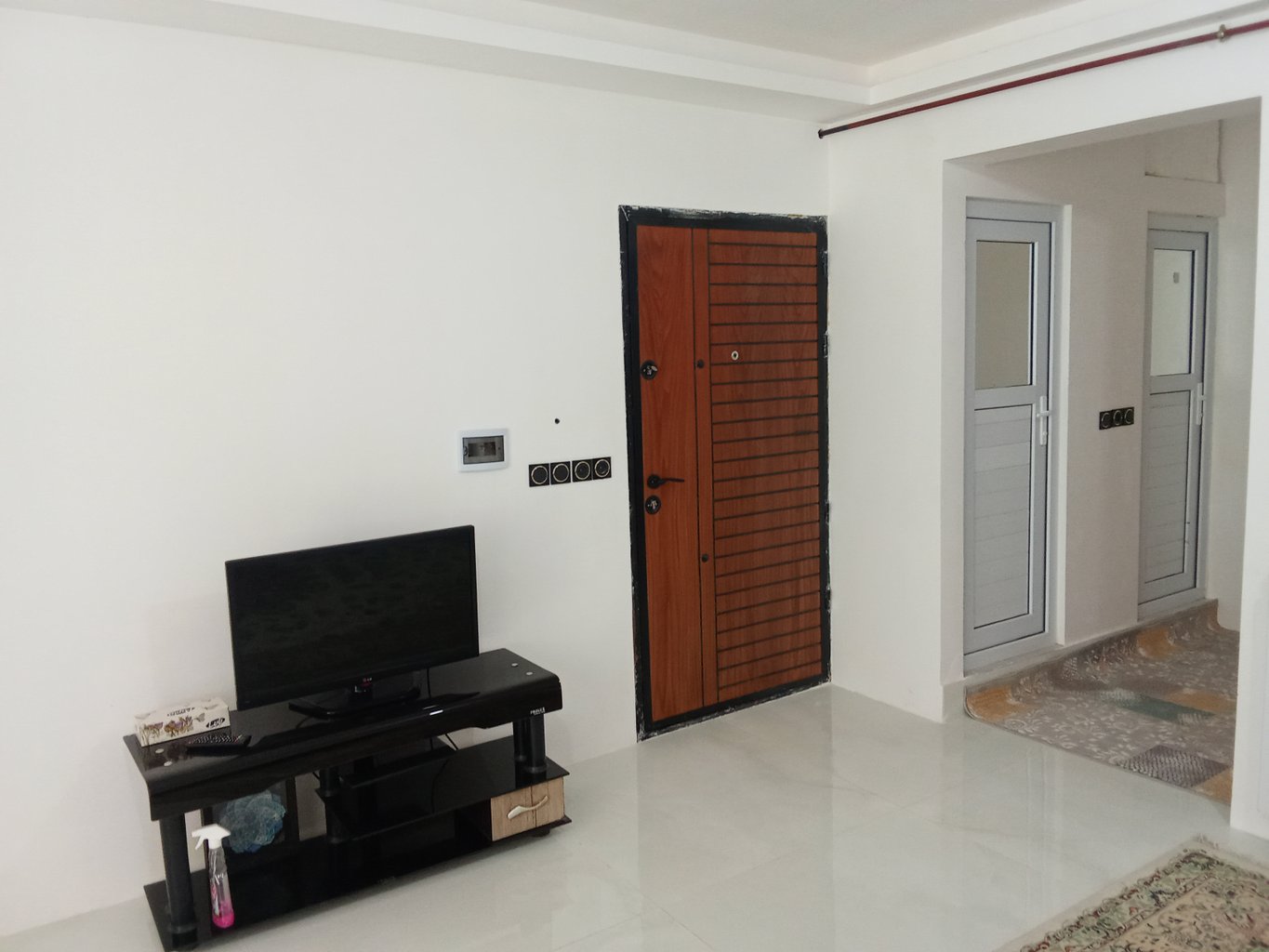 آپارتمان یک خوابه حشمت