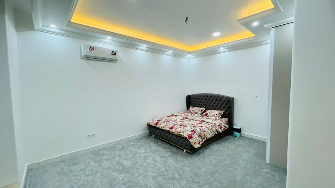 ویلا دوخوابه استخردار آبگرم عمارت باران