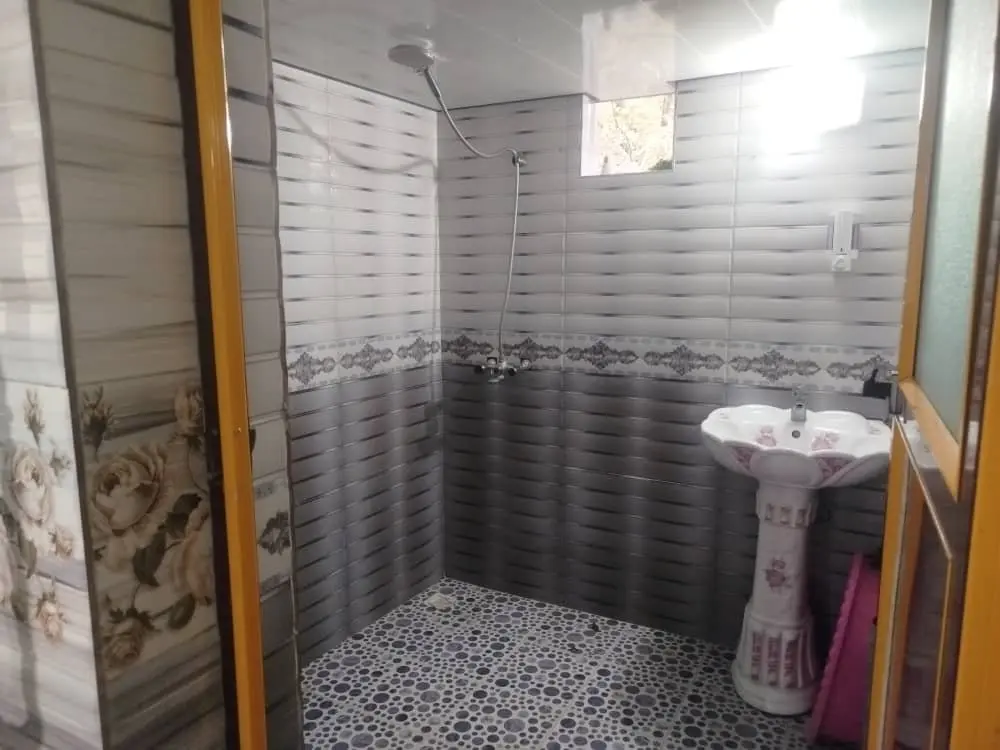 مجتمع اقامتگاهی ویلا تک خوابه کنار رودخانه جاده اسالم به خلخال  - ۱