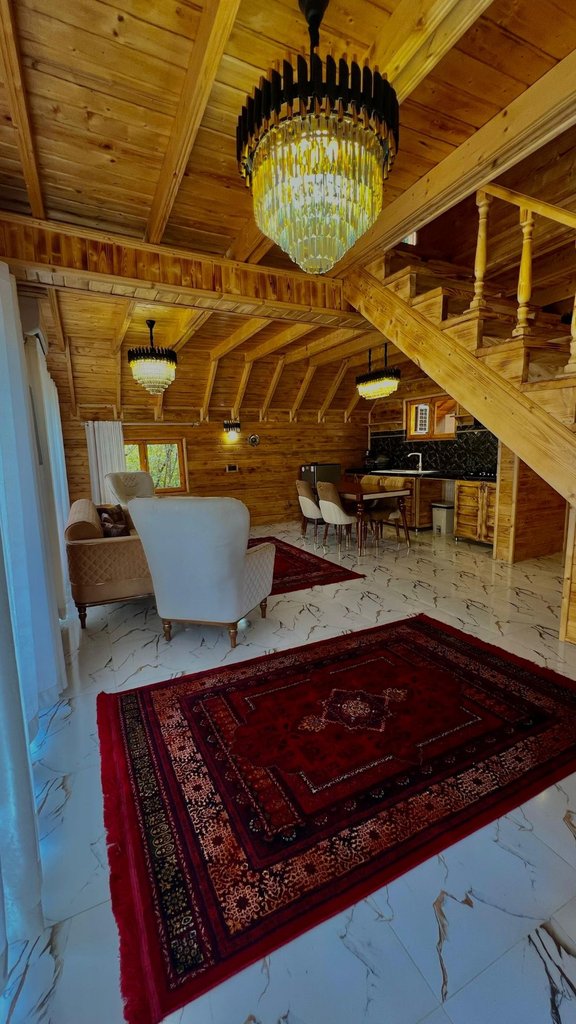 کلبه دوخوابه سوئیسی جنگلی دامون