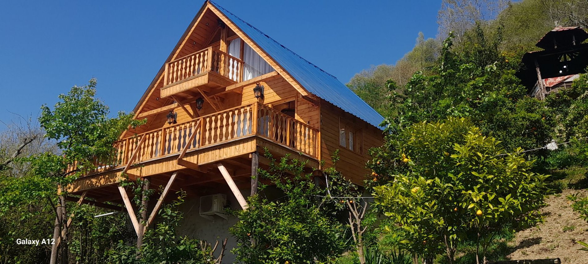 کلبه دوخوابه سوئیسی جنگلی دامون