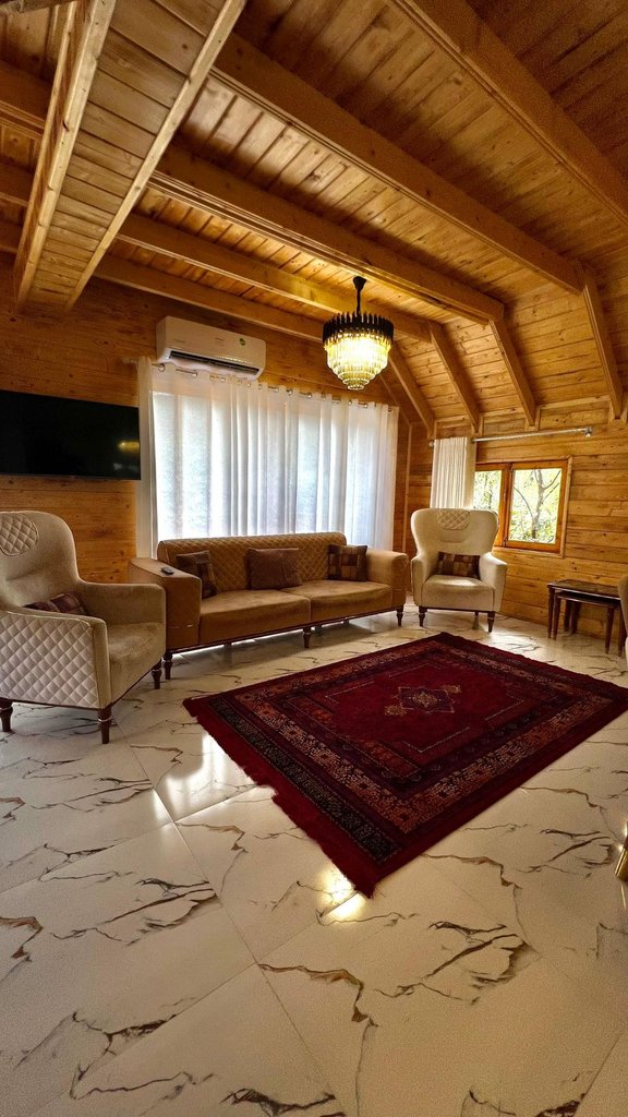 کلبه دوخوابه سوئیسی جنگلی دامون