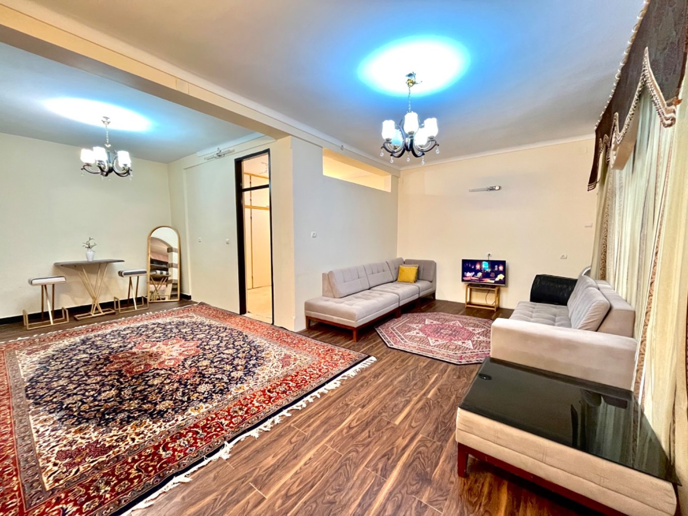 ویلا دوخوابه سیاحت گر