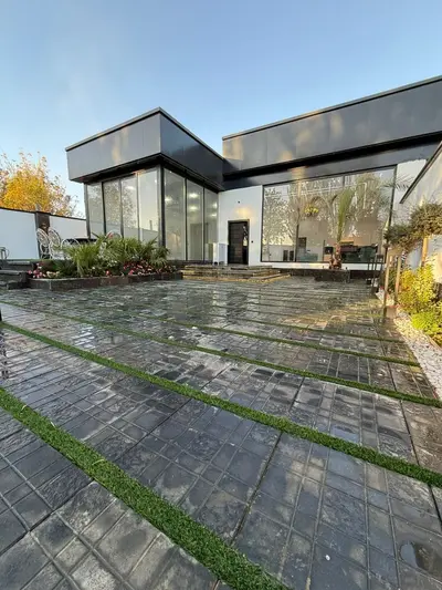 ویلا دوخوابه استخردار آبگرم نوری