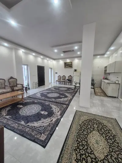 ویلا دوخوابه استخردار آبگرم باغ شکوفه خوشنام