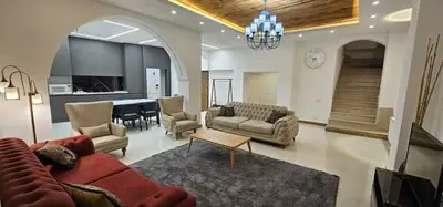 ویلا چهارخوابه تریپلکس ساحلی دریای 16