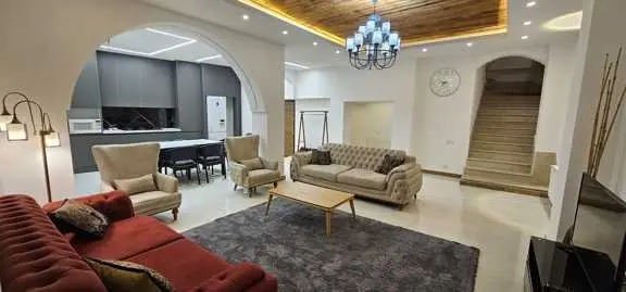 ویلا چهارخوابه تریپلکس ساحلی دریای 16