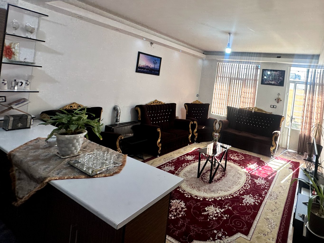آپارتمان دوخوابه صادقیه 1