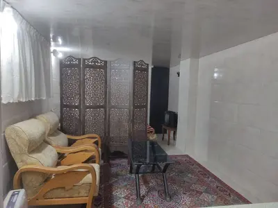 سوئیت فلت زری