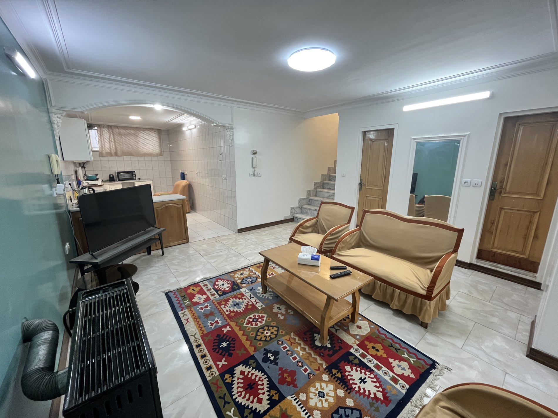 ویلا یک خوابه نصف جهان