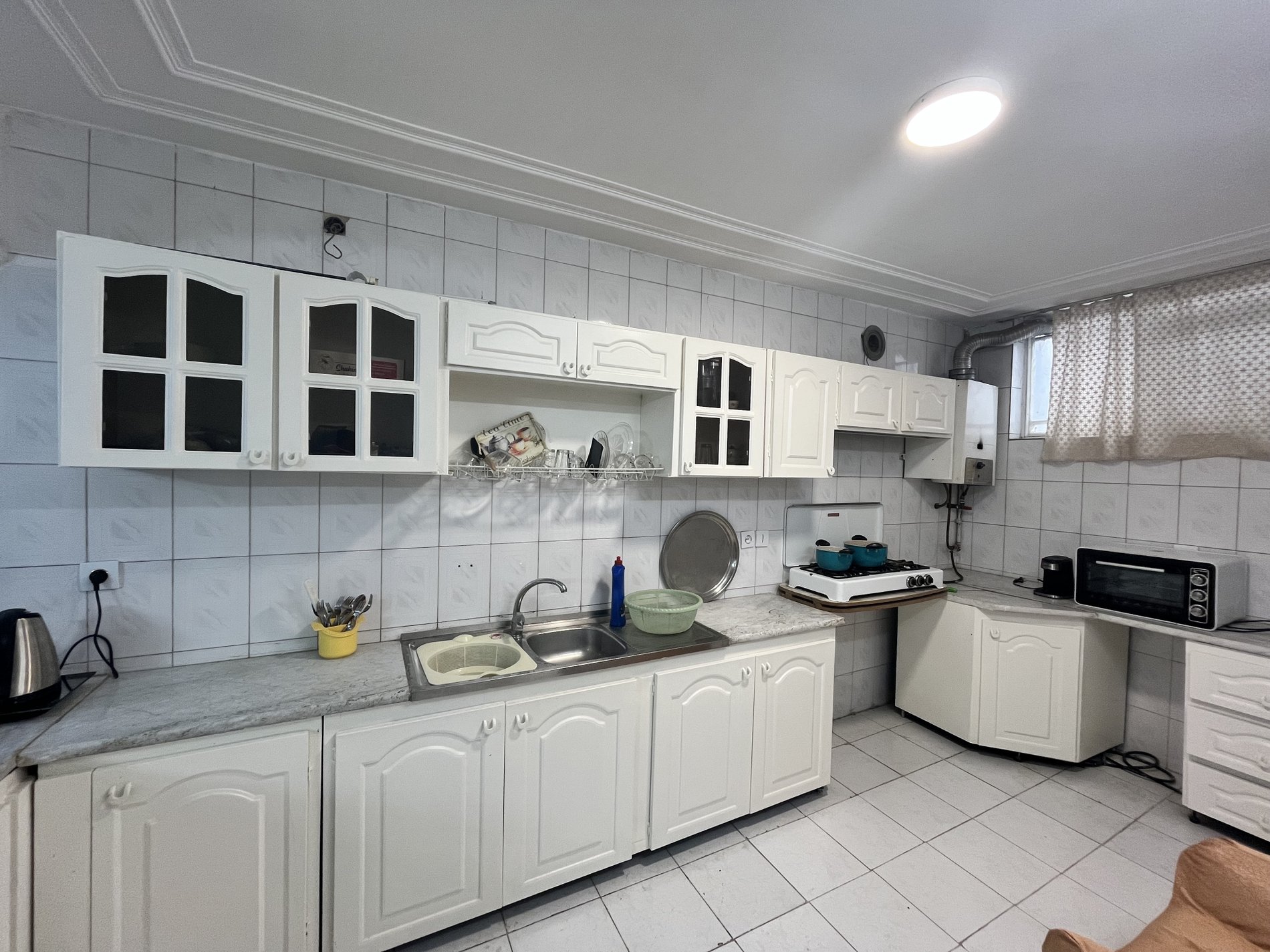 ویلا یک خوابه نصف جهان