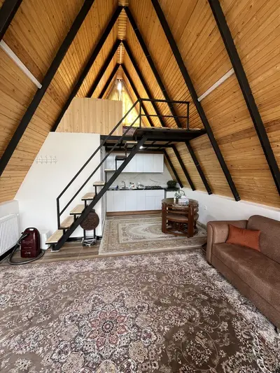 کلبه یک خوابه سوئیسی آسمان