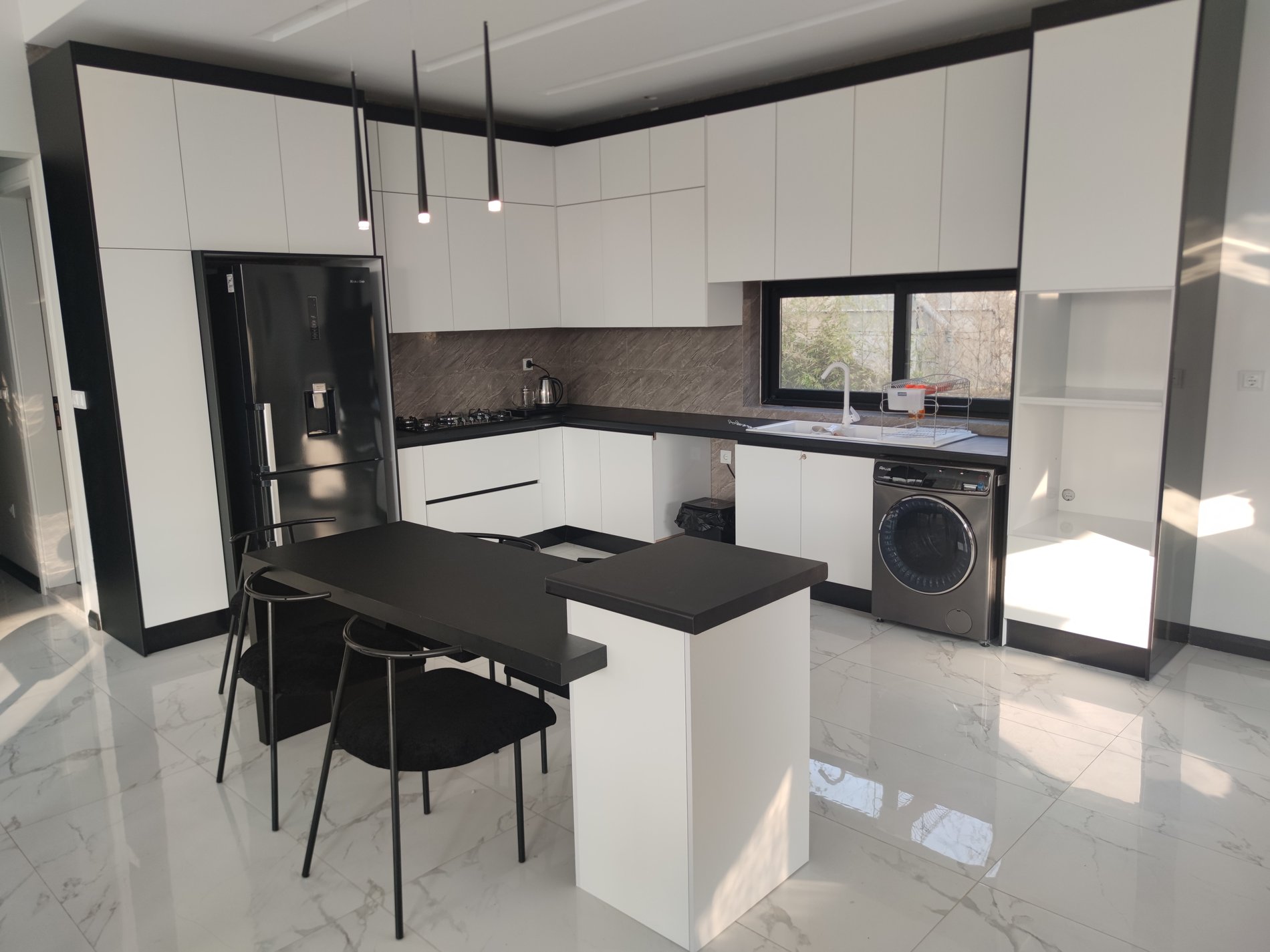 سه خوابه استخردار آبگرم ارم 1