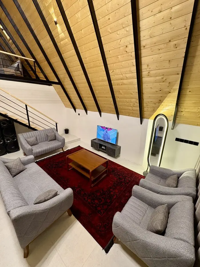 کلبه سه خوابه دوبلکس سوئیسی زانوس