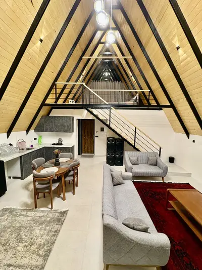 کلبه سه خوابه دوبلکس سوئیسی زانوس