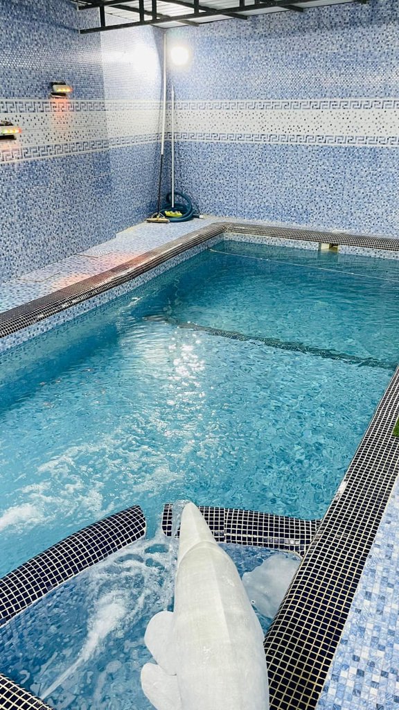 ویلا دوخوابه استخردار آبگرم باغ آینور