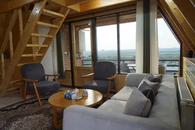 کلبه یک خوابه عالی سرا