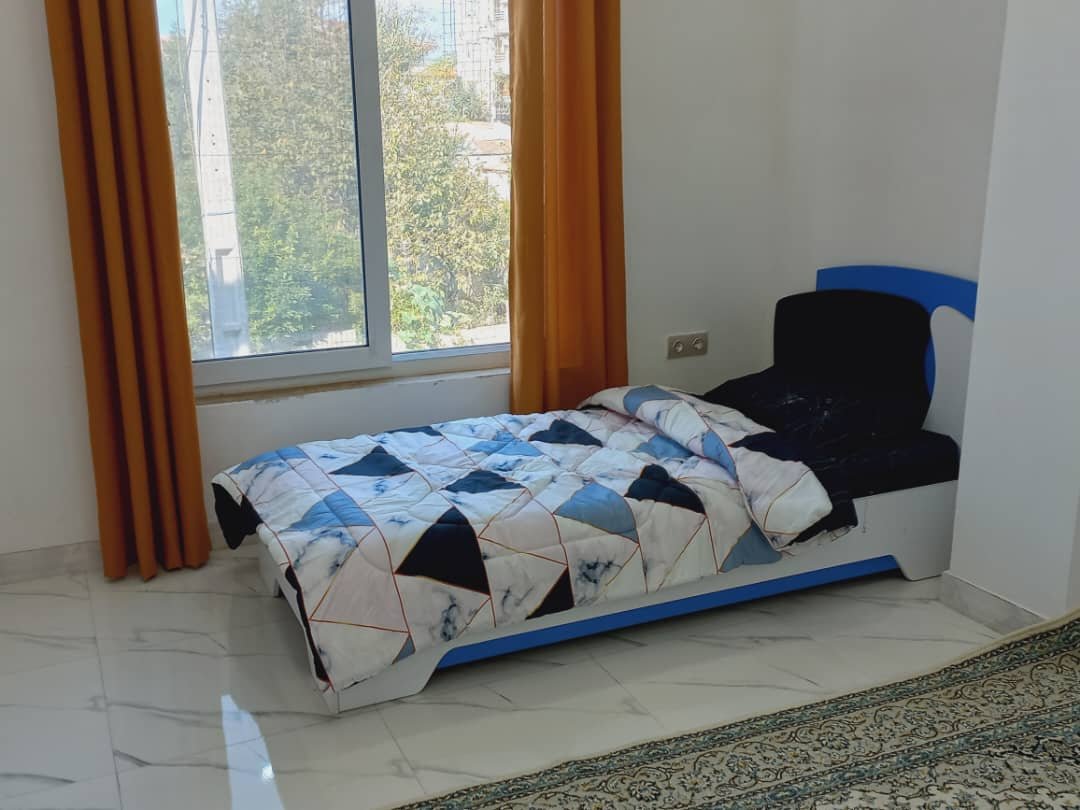 سه خوابه فرزانه غربی