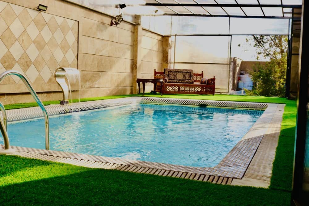 ویلا دوخوابه استخردار آبگرم تاج 68